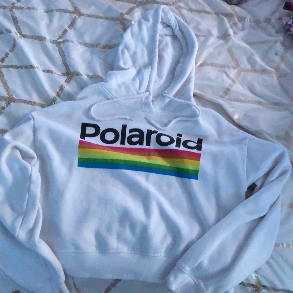white cropped hoodie